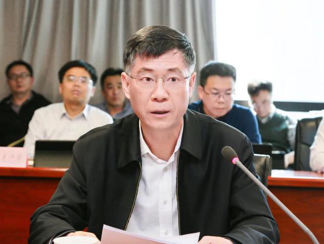 公司召开一季度经济活动分析会暨主题行动推进会(图2)
