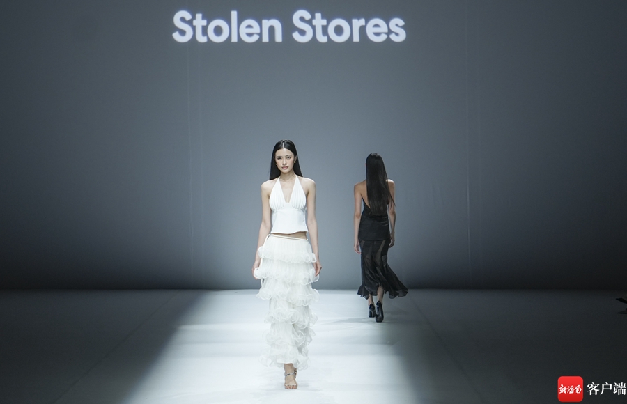 来一场夏日华丽冒险泰国设计师品牌StolenStores亮相消博会时装周(图2)