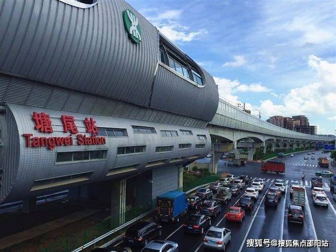 深圳华强金街商铺←销售中心电线年价格←户型图(图5)