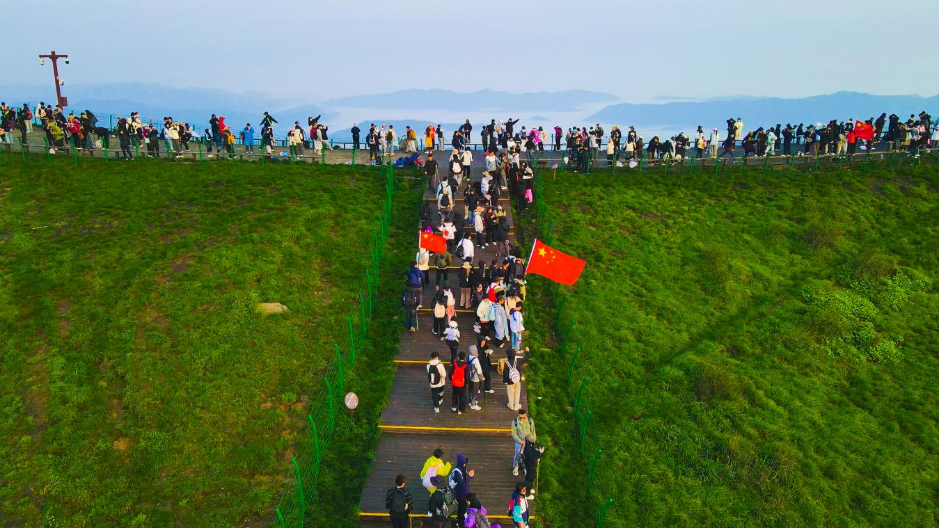 江西武功山：端午假期精彩活动放“粽”玩(图1)