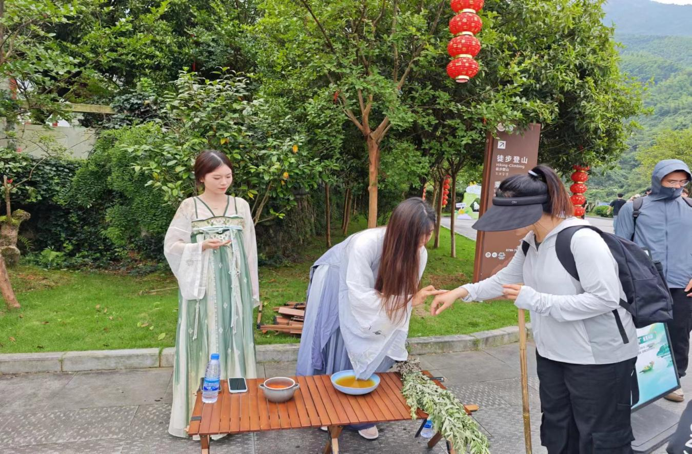 江西武功山：端午假期精彩活动放“粽”玩(图2)