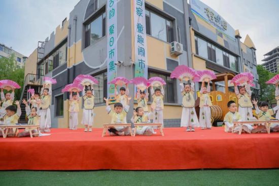 国风古韵润童心沈阳铁西区开展“国风古韵·夏日市集”活动(图2)