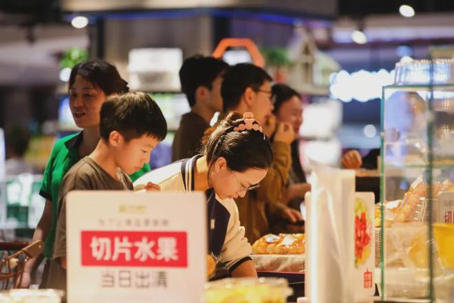 贵州版胖东来经过14天调改后今日盛大开业你预估开业当天的销售额有多少？(图4)