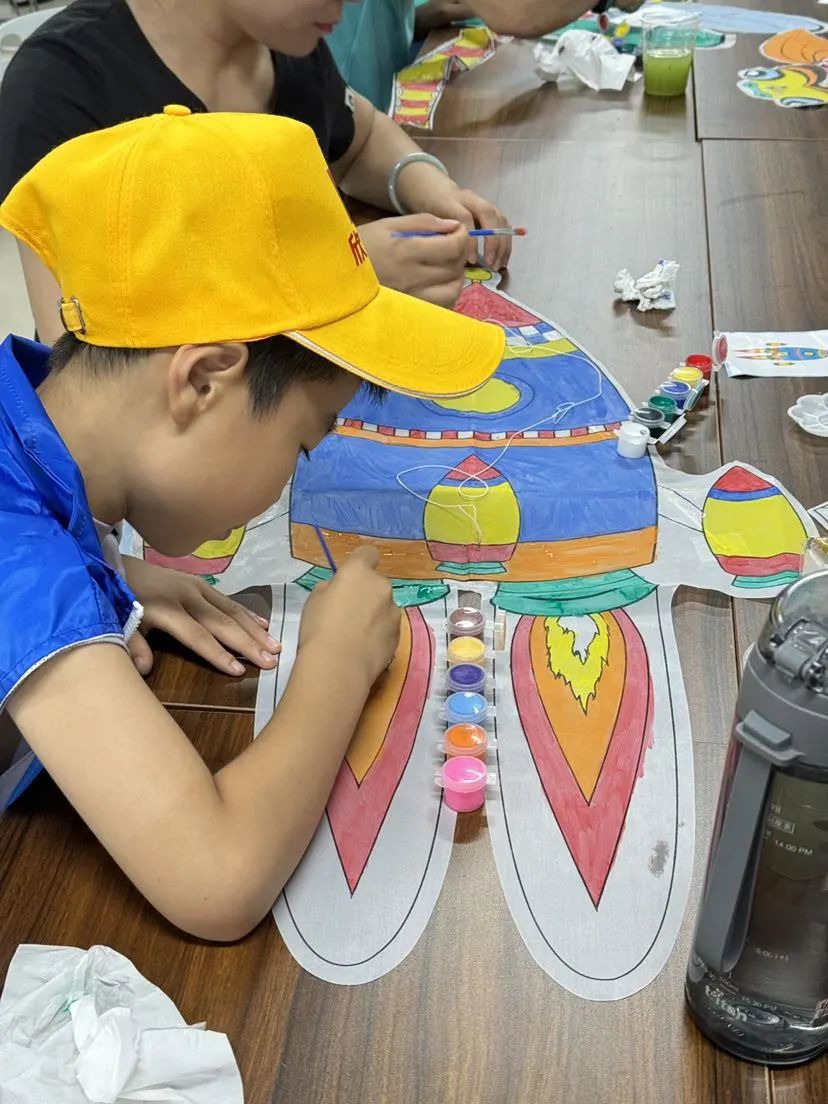丰富青少年暑期生活！宝山这里开展纸鸢制作活动(图3)
