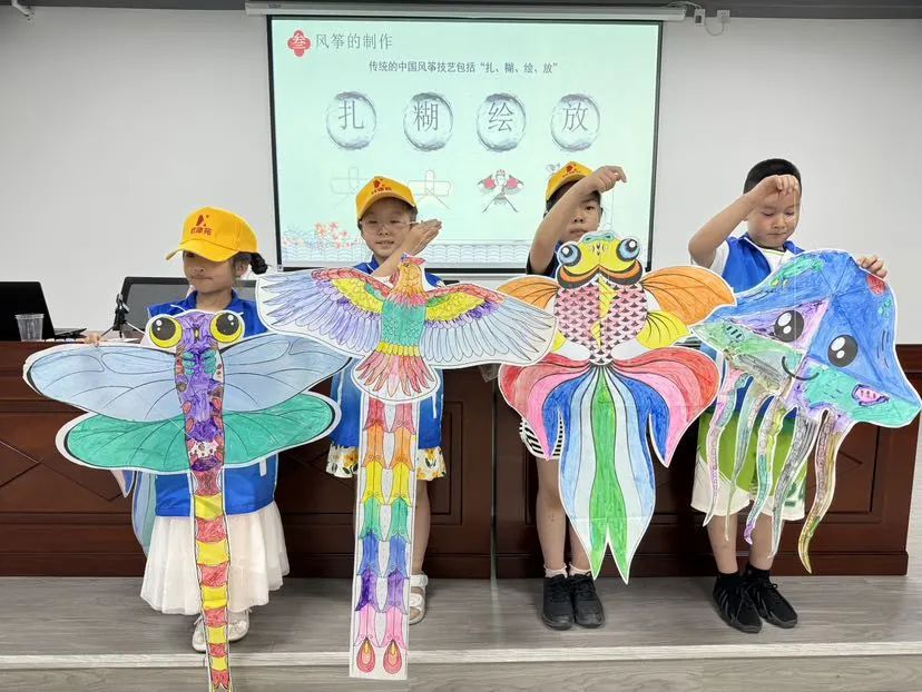 丰富青少年暑期生活！宝山这里开展纸鸢制作活动(图4)