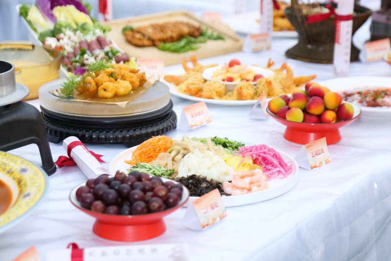 宁夏：“大武口鲜味来”2024·大武口凉皮美食季金牌合伙人活动启动(图2)