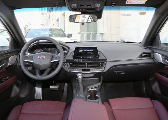 豪华品牌20万级中型轿车价格上涨后还剩下哪些选择？(图1)