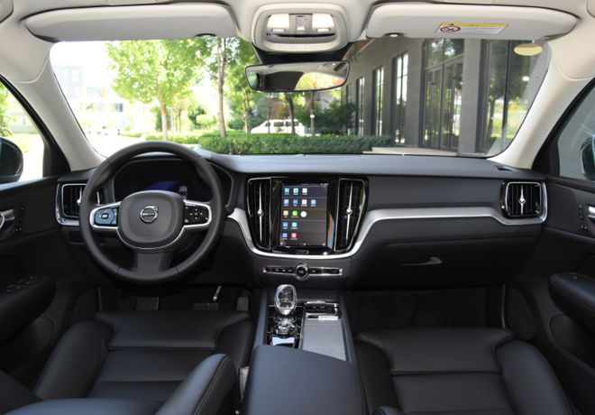 豪华品牌20万级中型轿车价格上涨后还剩下哪些选择？(图11)