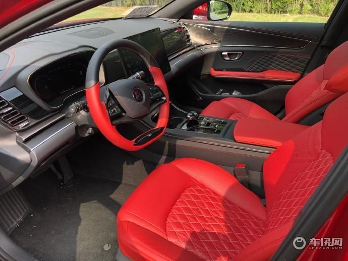 比亚迪“汉”为啥所有人都说它“丑”?(图3)