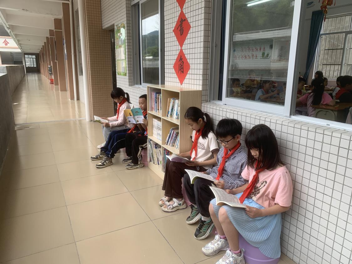 江苏科技大学校园爱心活动圆满结束(图6)