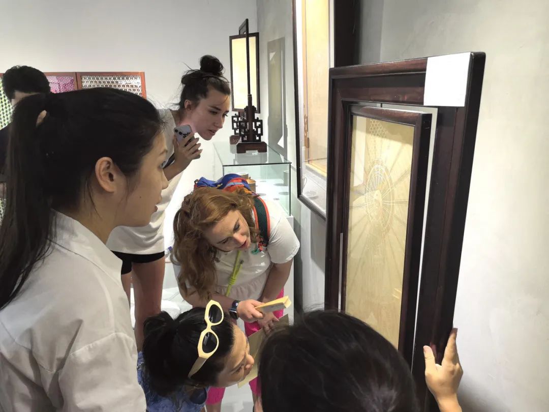 中外设计创意人士走进普陀体验老牌国货感受城市脉络……(图5)