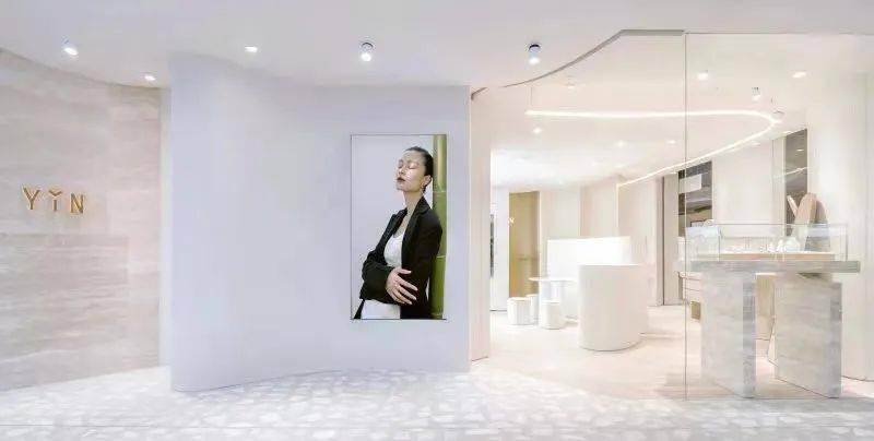 2023年盘点100余中国时尚设计师品牌｜iziRetail热点(图121)