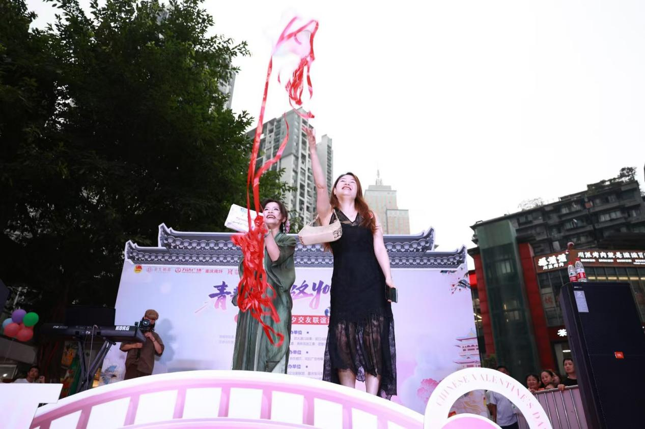 千人参与现场牵线年七夕重庆青年联谊交友活动(图4)