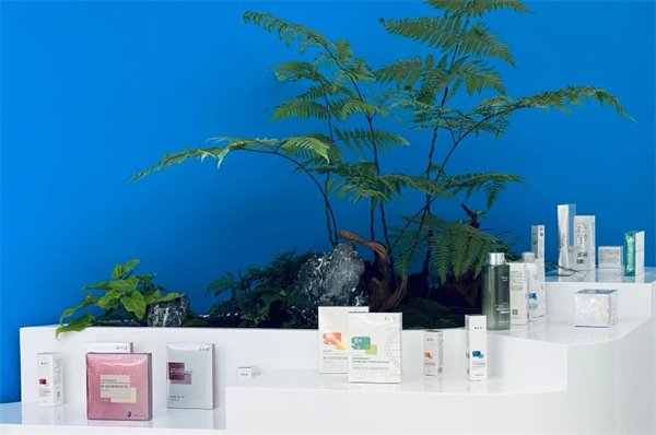 敷尔佳官宣成毅焕新品牌营销打法(图7)