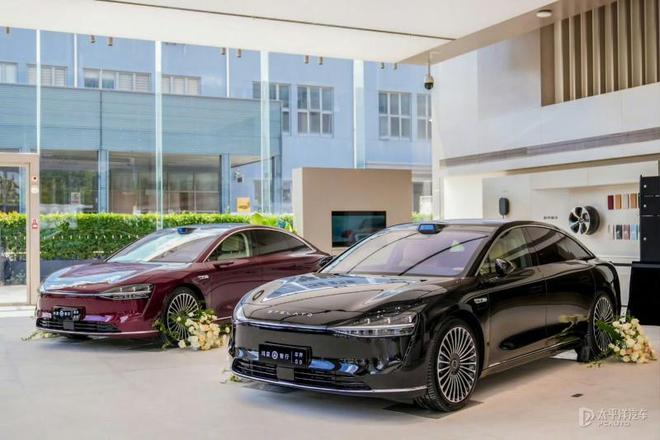 享界品牌营销新玩法？又一位大明星成为享界S9车主(图7)