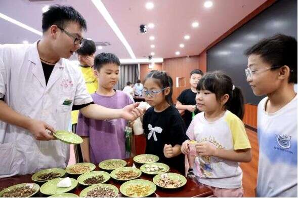 安徽阜阳共青团暑期公益托管活动覆盖青少年57万人次(图1)