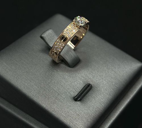 钻戒品牌大全：高奢、小众、国产大牌一应俱全！(图4)