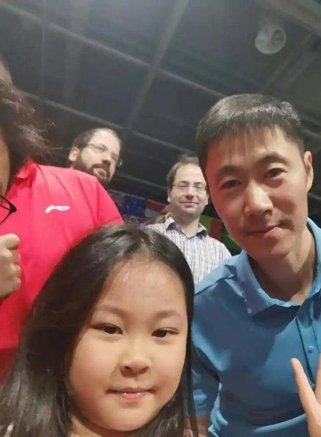 王励勤妻子原来就是她！怪不得能成国乒当家人颜值不输内娱女星(图12)