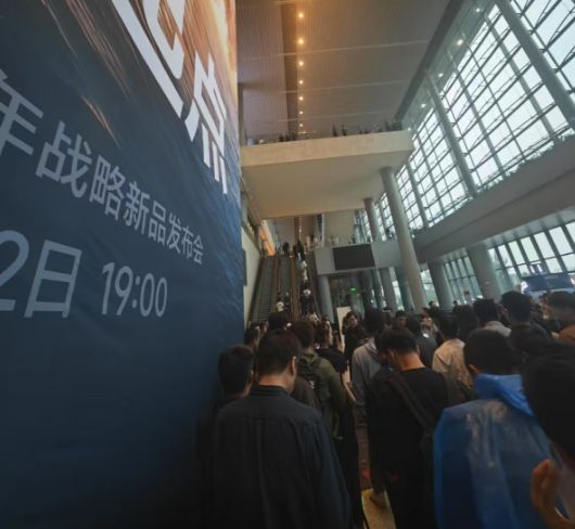 雷军删文：“诋毁本身就是一种仰望”！热搜第一！(图4)