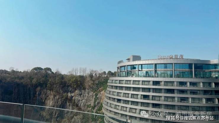 佘山曼荼园(售楼处)首页网站-佘山曼荼园销售中心(营销中心)-楼盘欢迎您-小区环境-户型-价格-地址-楼盘详情-周边配套-售楼处电话-交房时间(图9)