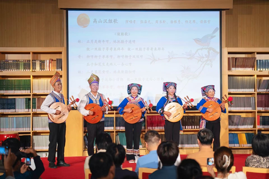 八桂歌飘山水间——广西民歌讲唱会在国家大剧院隆重上演(图4)