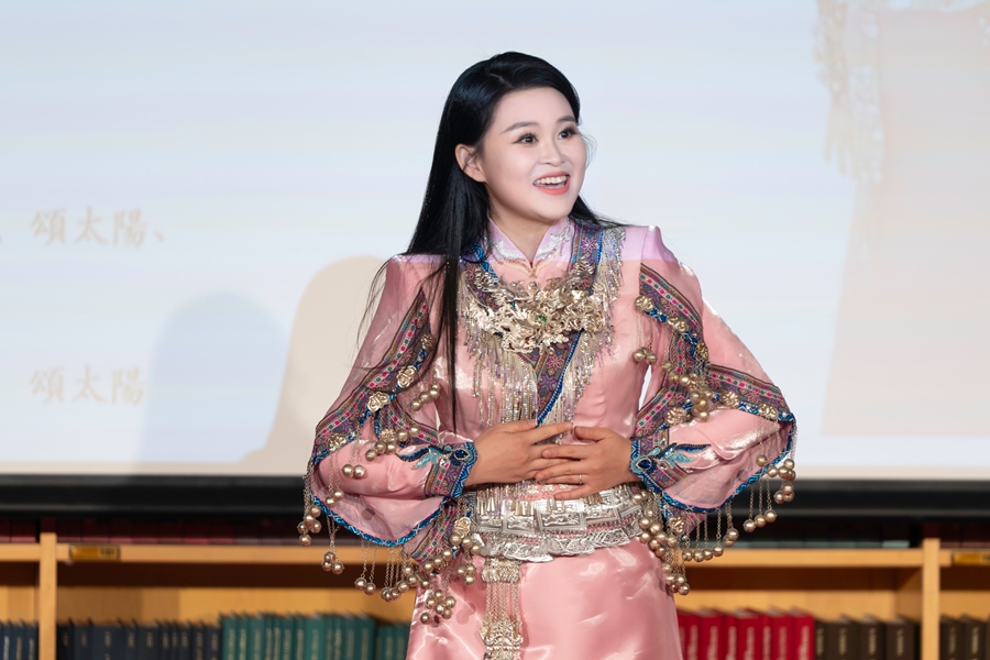 八桂歌飘山水间——广西民歌讲唱会在国家大剧院隆重上演(图12)