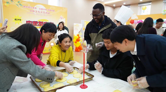 东胜区“双节”期间推出50余项活动构建全域节日体验新格局(图8)