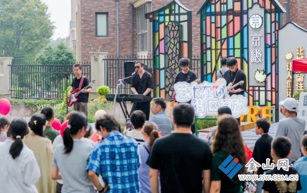 润州国庆系列文化活动点亮城市生活(图1)