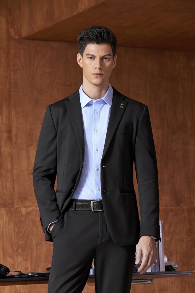 欧定荣获国际设计大奖中国服装品牌闪耀国际舞台(图3)