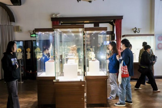 上海礼物设计大赛启幕:专属赛道锚定市场创新驱动文旅消费升级(图1)